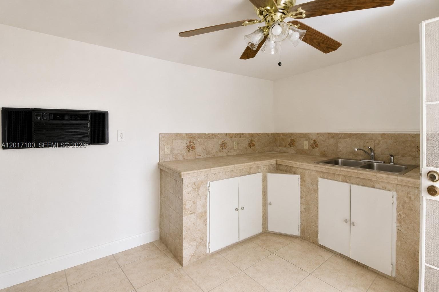 19050 SW 125th Ave, Miami FL 33177 — 38