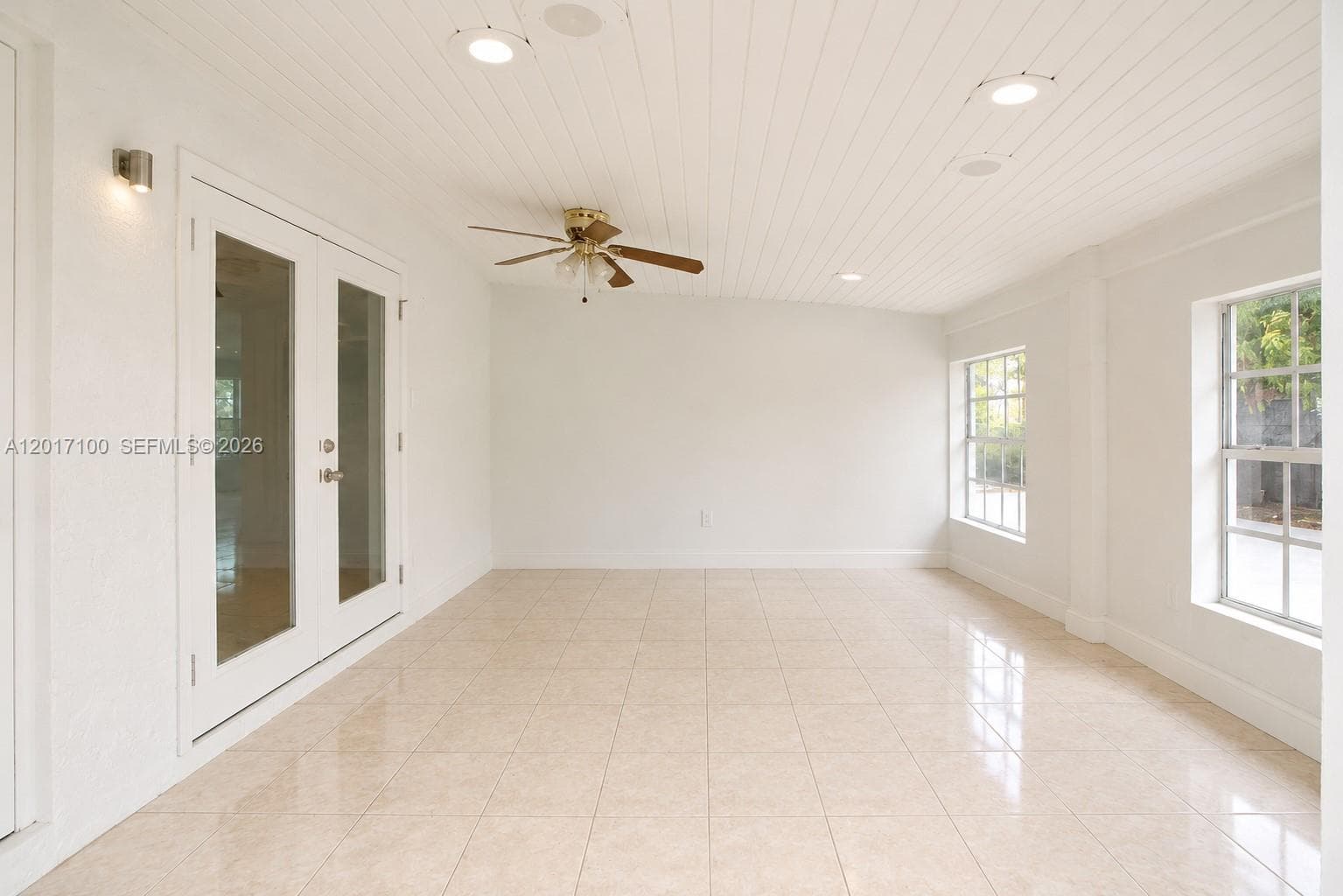 19050 SW 125th Ave, Miami FL 33177 — 21