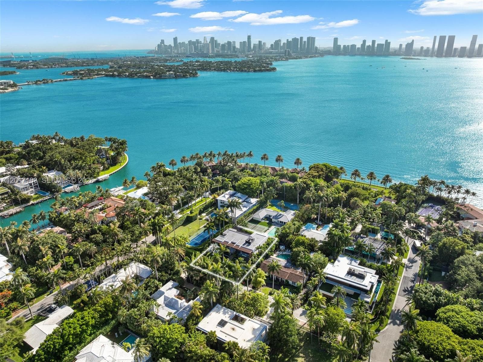 2520 Shelter Ave, Miami Beach FL 33140 — 41