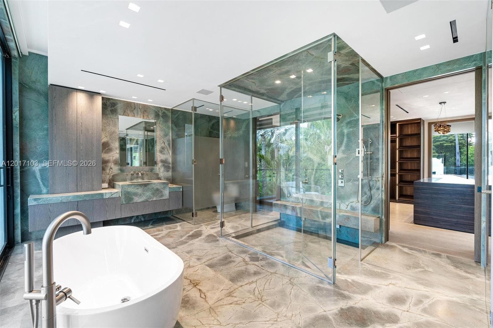 2520 Shelter Ave, Miami Beach FL 33140 — 25