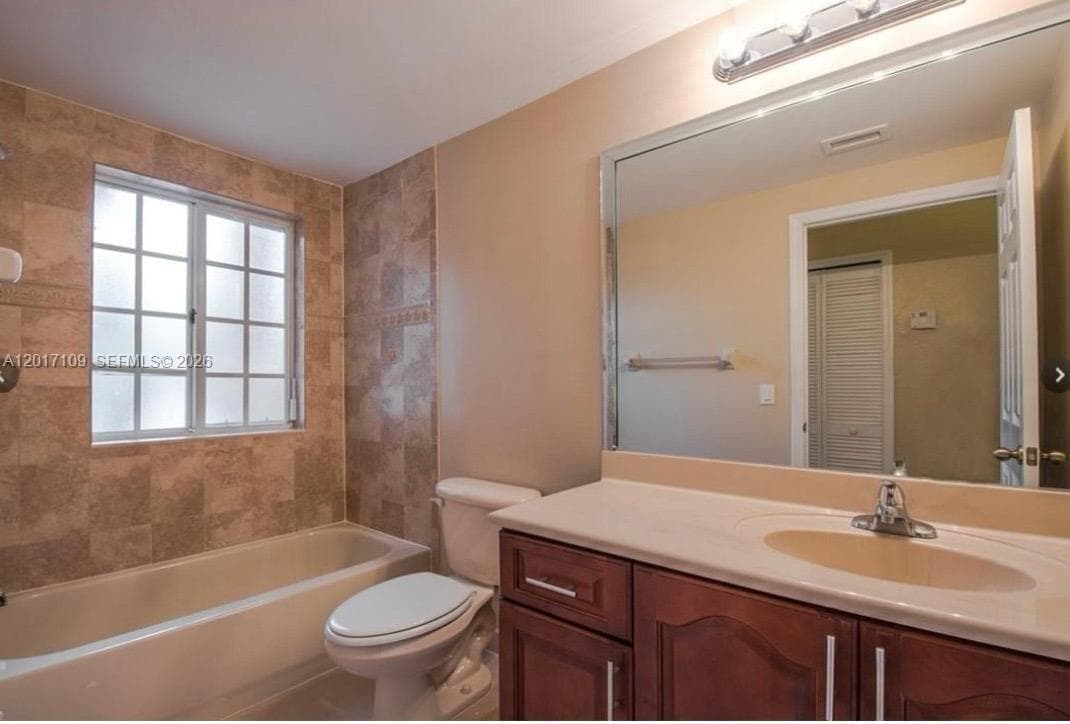 19596 SW 130th Avenue Road, Miami FL 33177 — 11