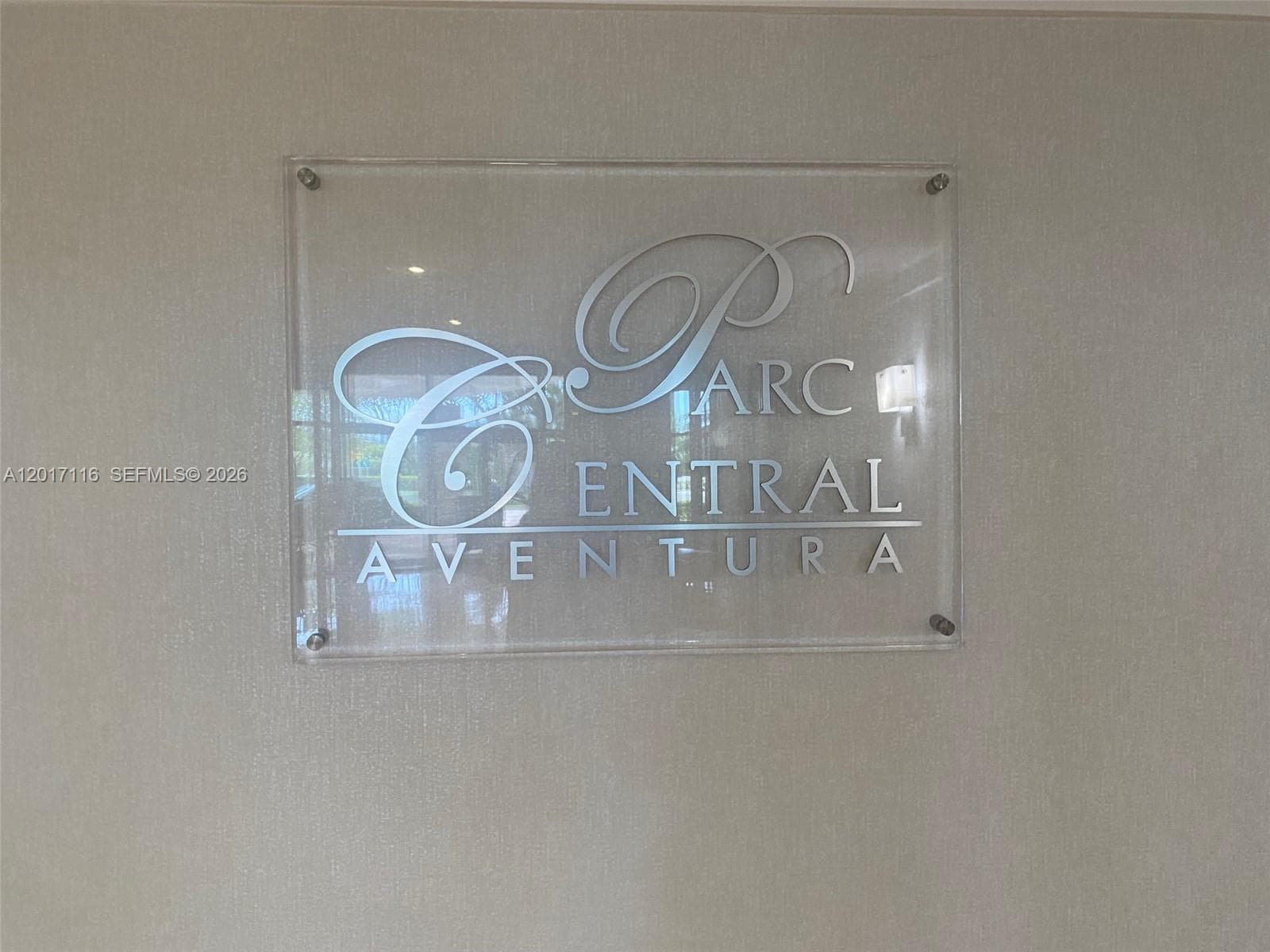 3300 NE 191st St # 1906, Aventura FL 33180 — 38