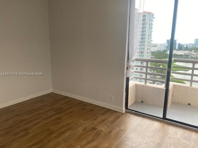 3300 NE 191st St # 1906, Aventura FL 33180 — 37