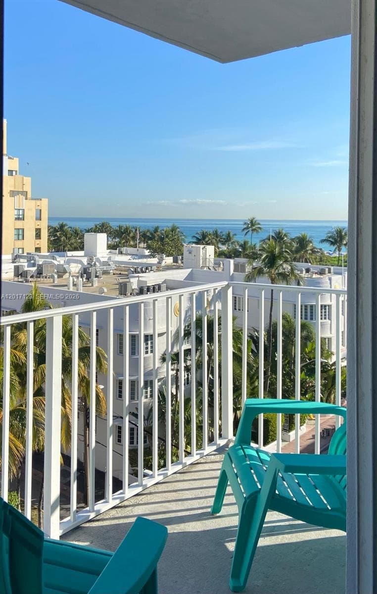 Islander Condo Apts, Miami Beach, FL — 5