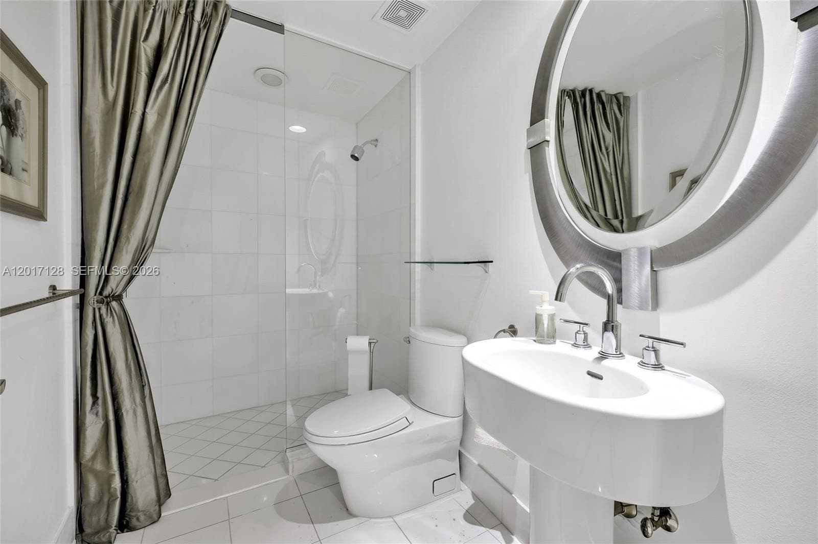 2950 NE 188th St # 403, Aventura FL 33180 — 16