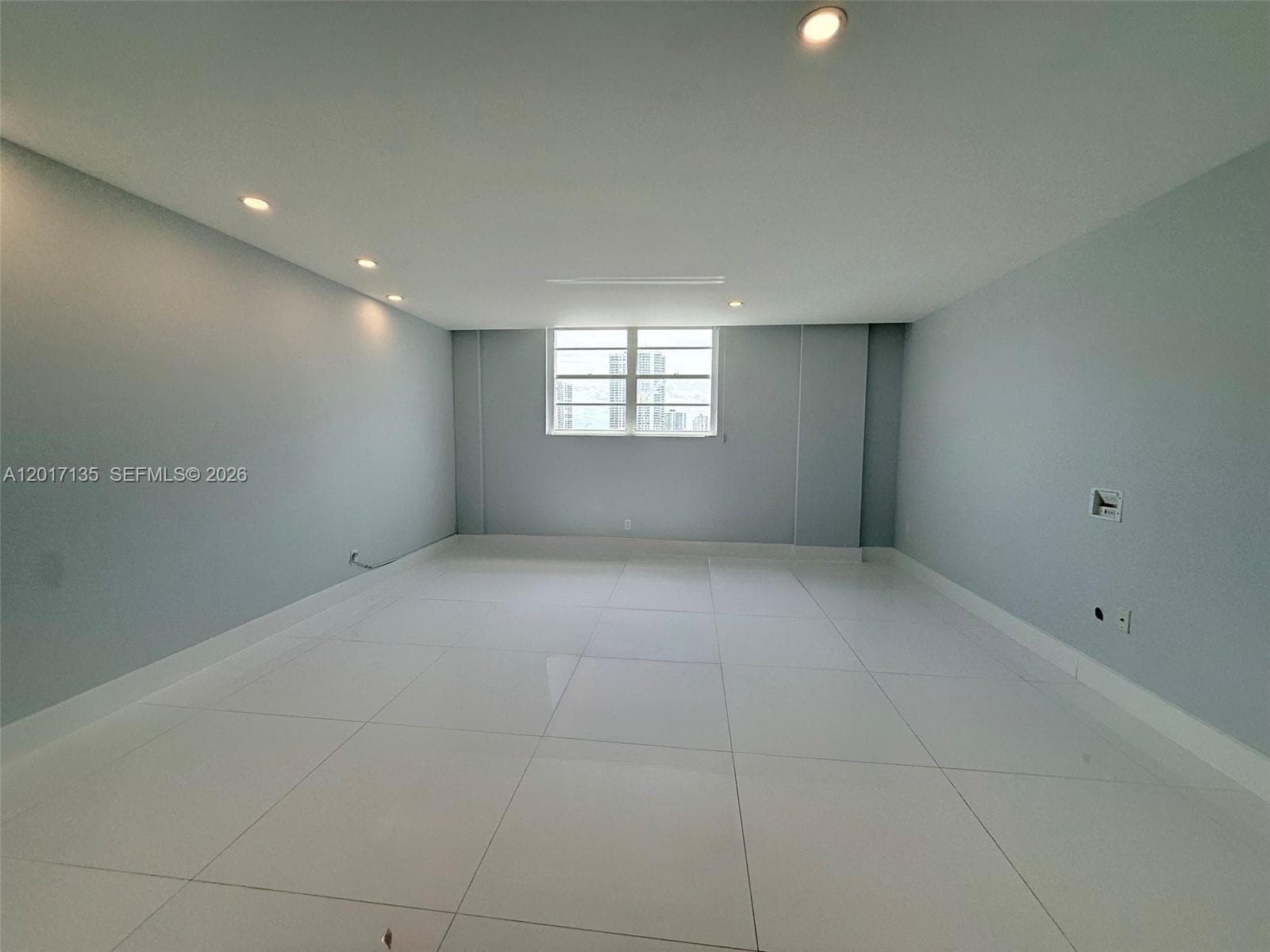 19390 Collins Ave # 907, Sunny Isles Beach FL 33160 — 8