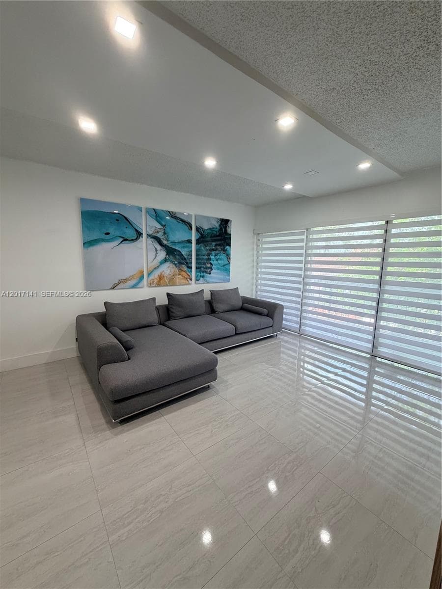 13850 SW 62nd St # 303, Miami FL 33183 — 6