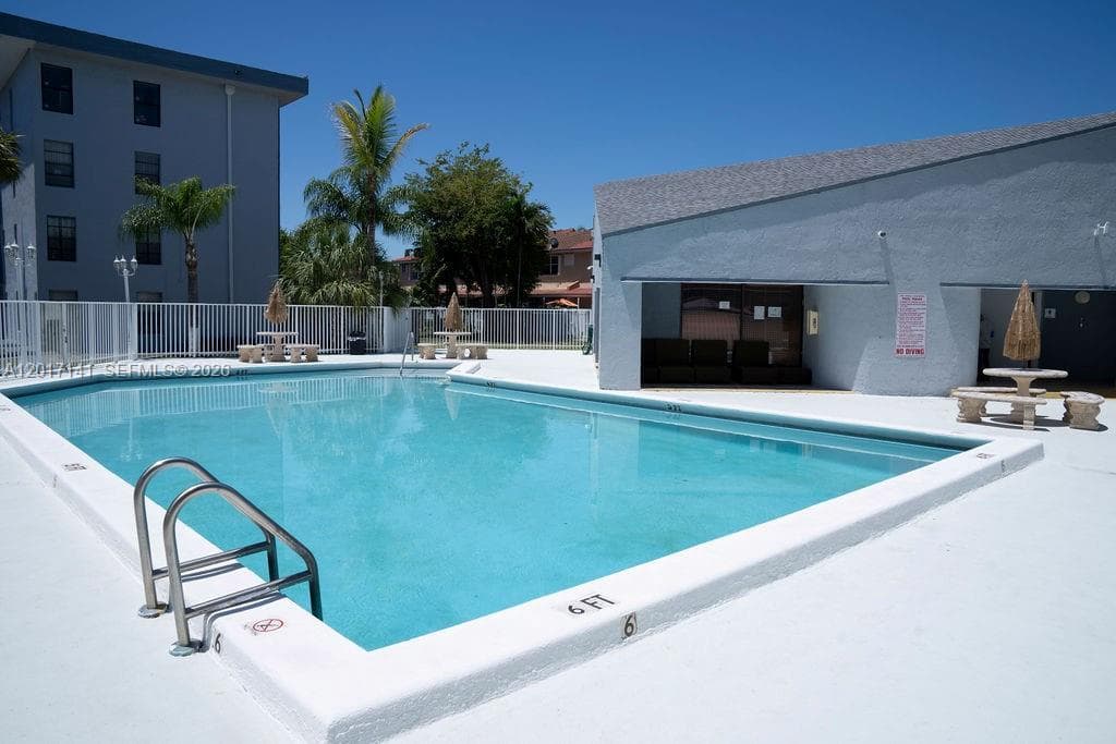 13850 SW 62nd St # 303, Miami FL 33183 — 16