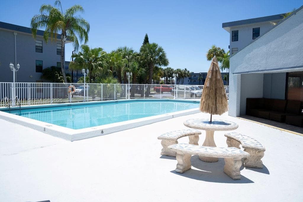 13850 SW 62nd St # 303, Miami FL 33183 — 15