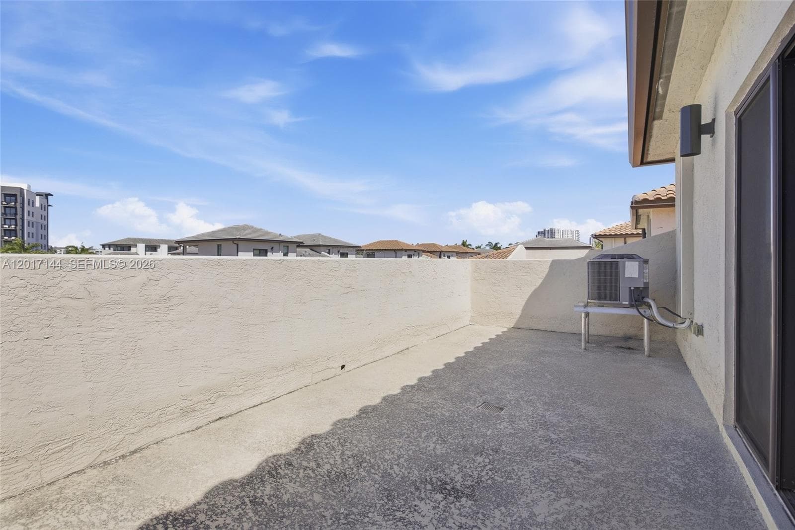 4426 83rd Pkwy, Doral FL 33166 — 23