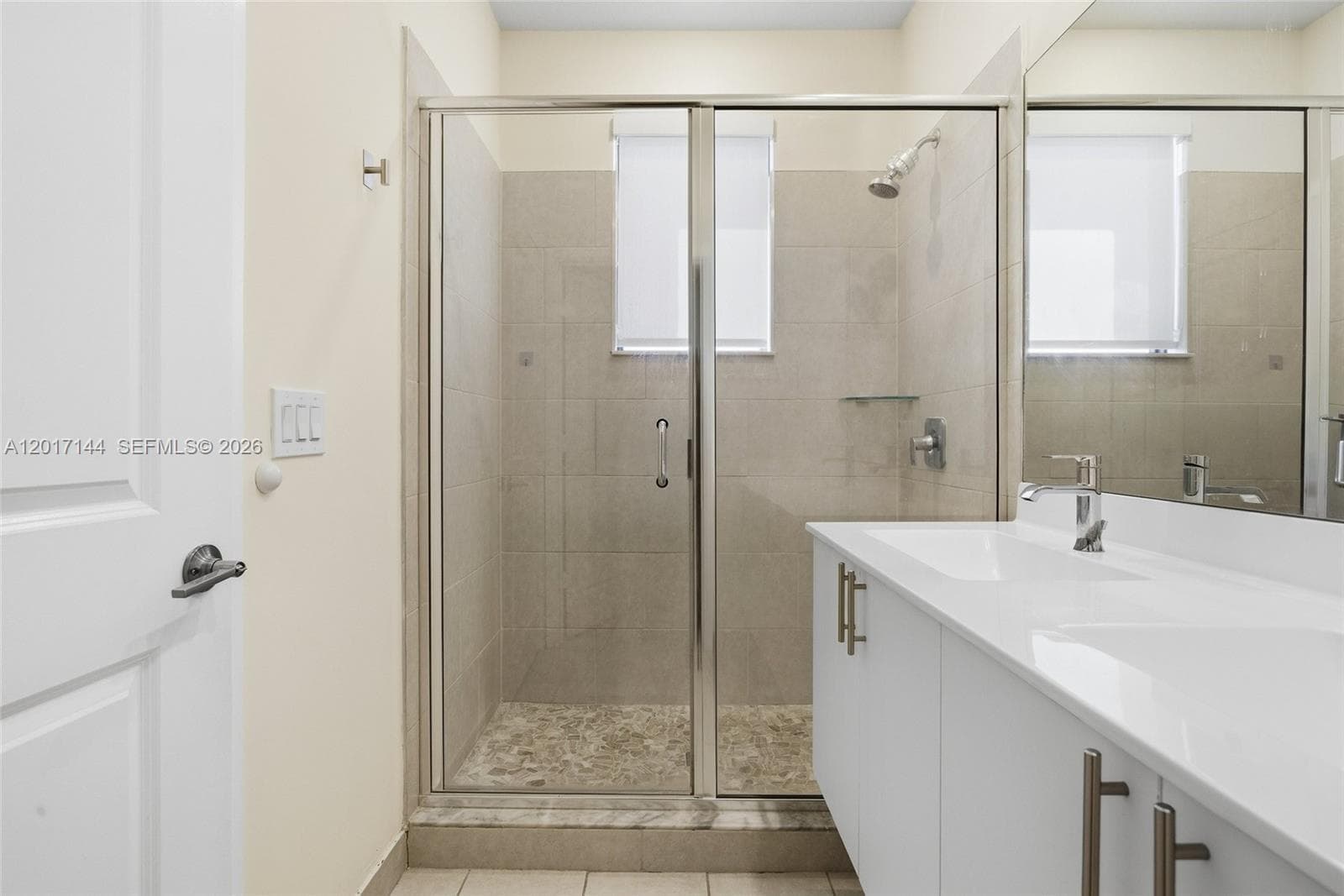 4426 83rd Pkwy, Doral FL 33166 — 20