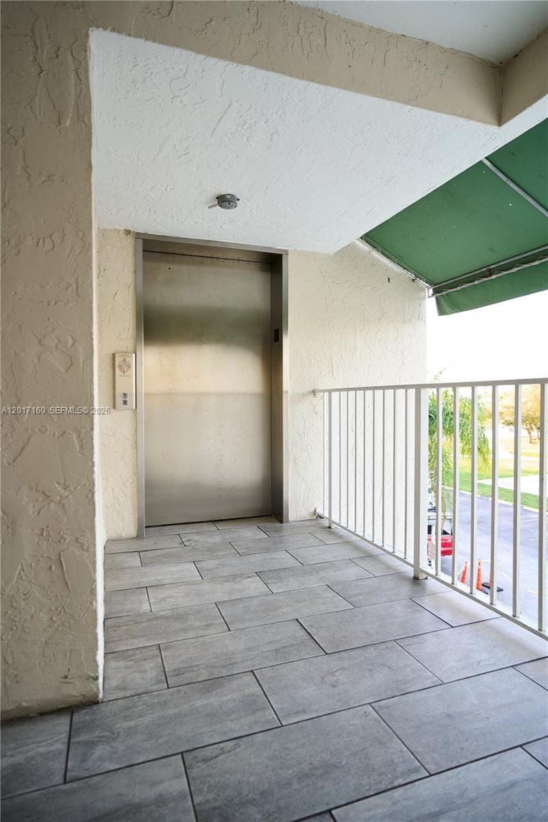 8240 SW 210th St # 207, Cutler Bay FL 33189 — 4