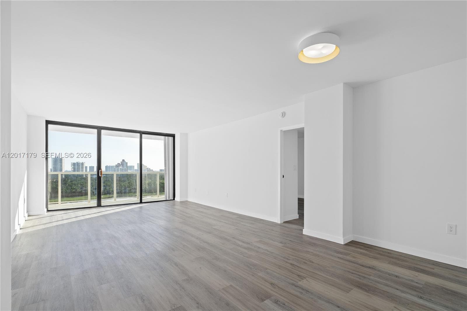 3675 N Country Club Dr # 1906, Aventura FL 33180 — 15