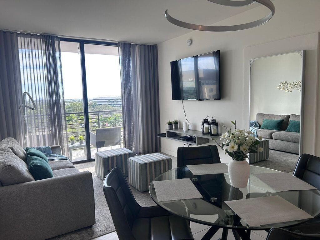 5350 NW 84th Avenue # 609, Doral FL 33166 — 3