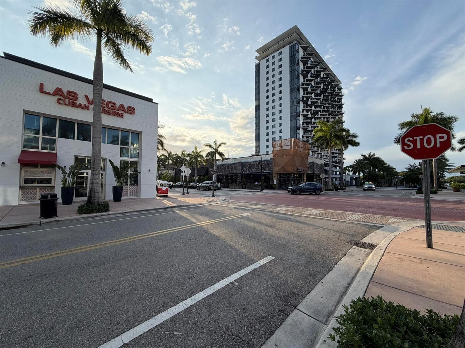 5350 NW 84th Avenue # 609, Doral FL 33166 — 89