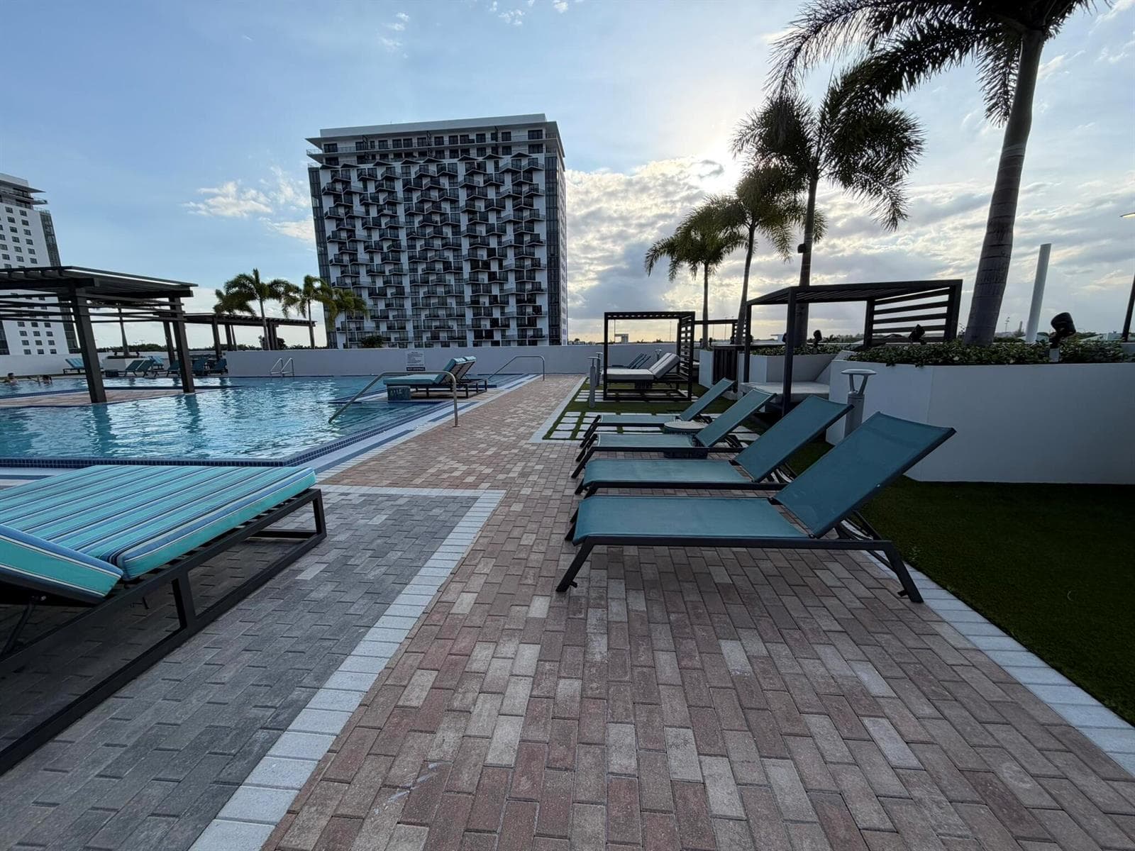 5350 NW 84th Avenue # 609, Doral FL 33166 — 54
