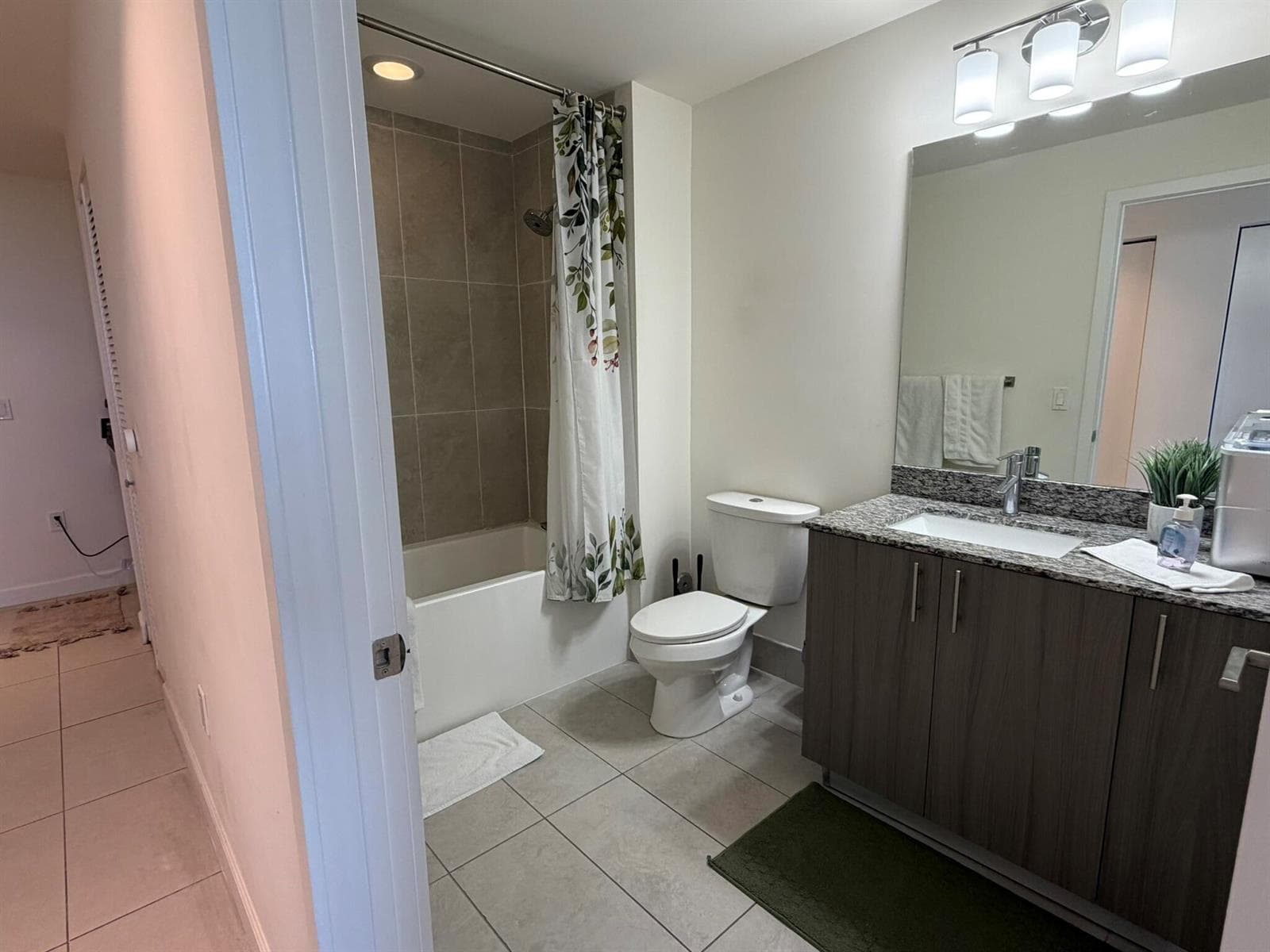 5350 NW 84th Avenue # 609, Doral FL 33166 — 37
