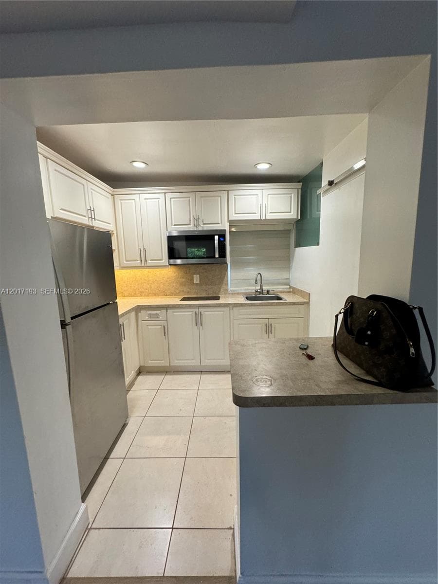 235 SW 64th Ave # 2B, Miami FL 33144 — 7