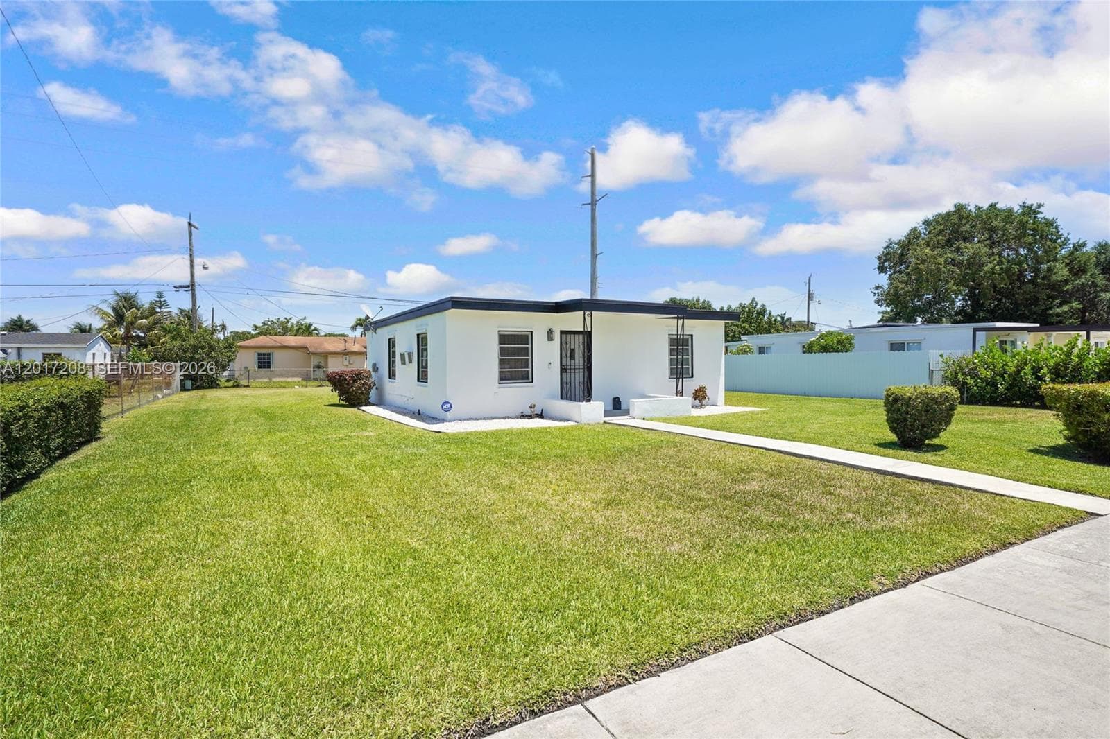 15815 NW 19th Ave, Miami Gardens FL 33054 — 25