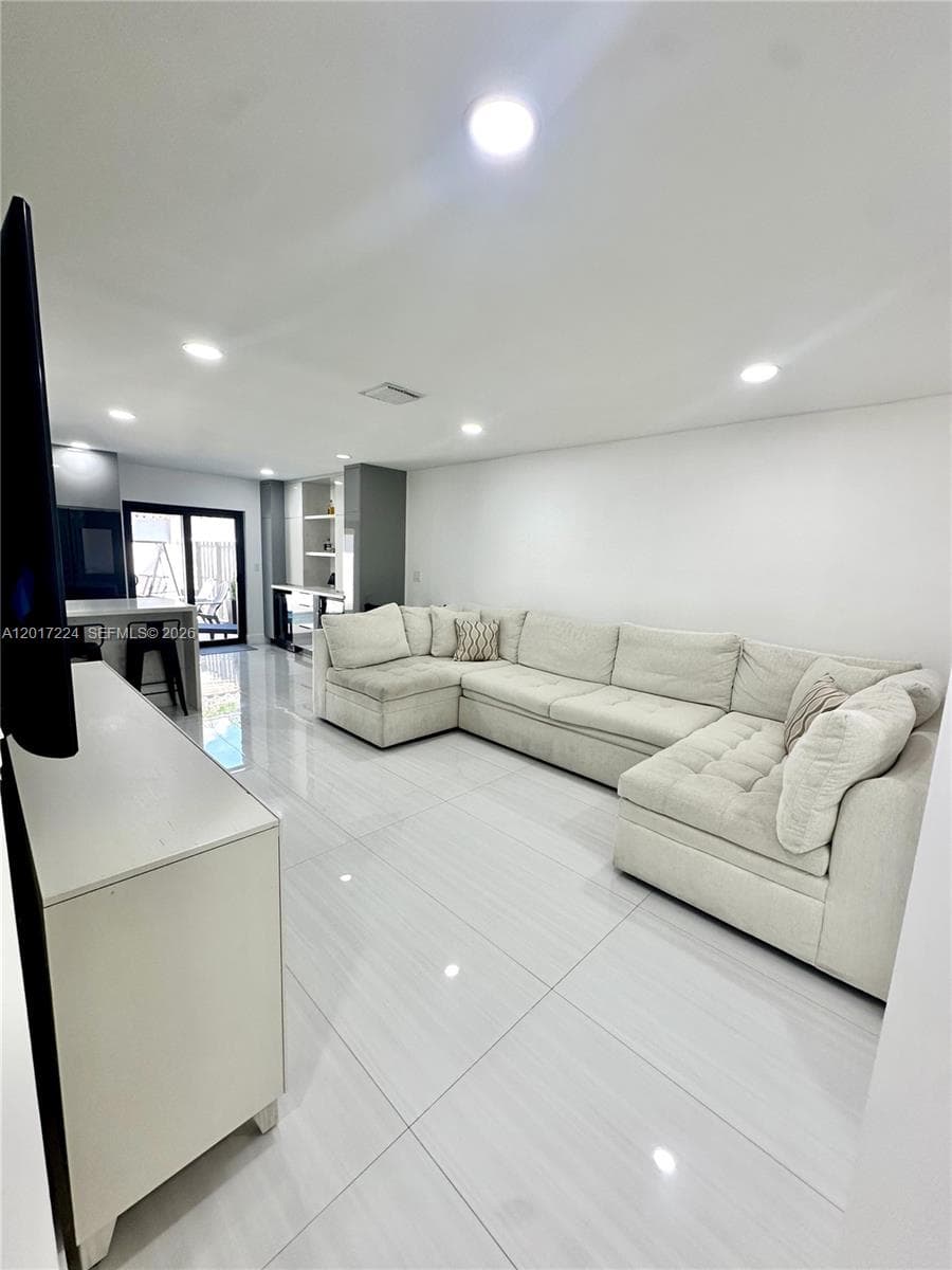 9586 SW 155th Ave, Miami FL 33196 — 12