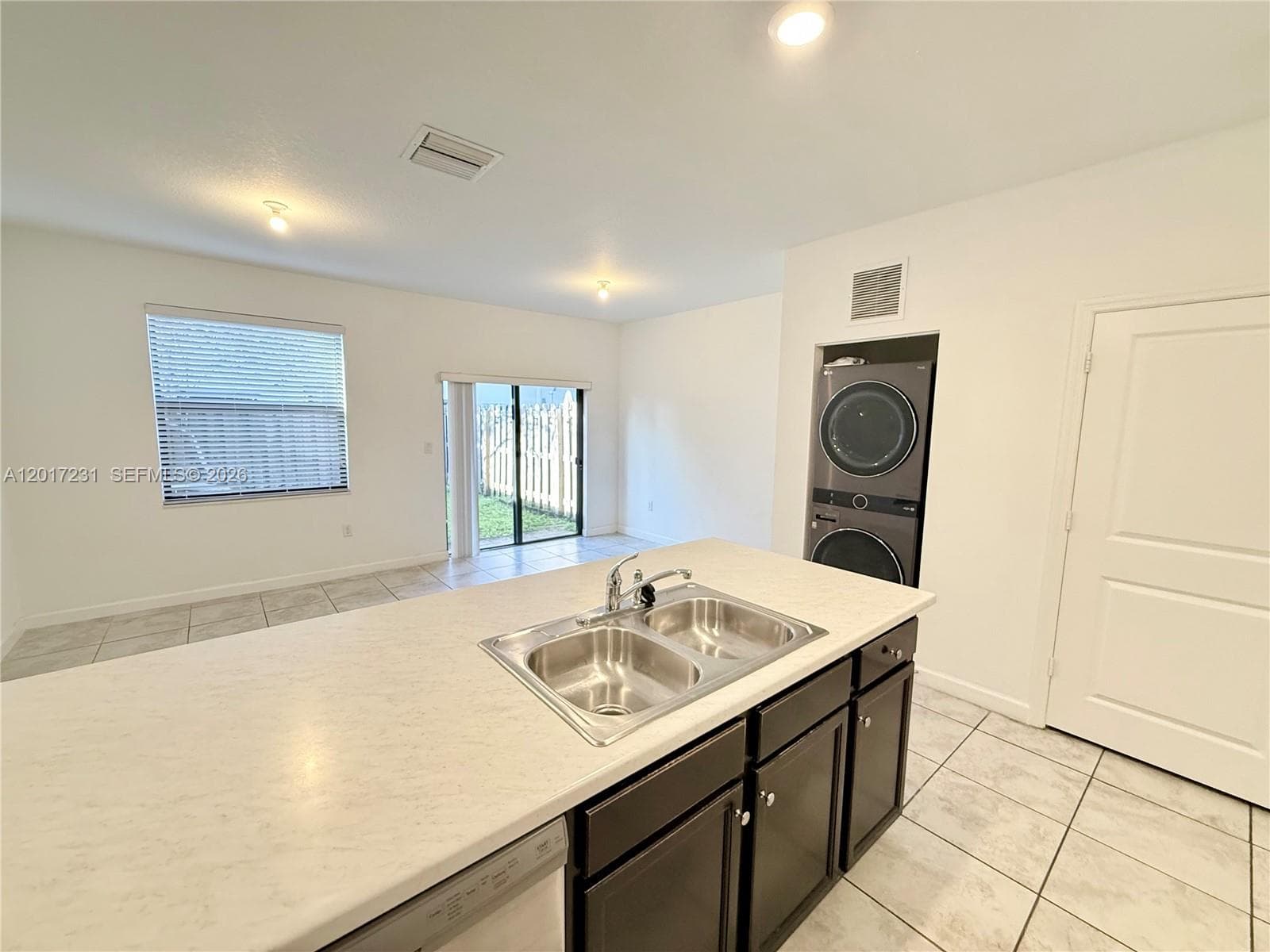 Coco Palm - Isola, Homestead, FL — 11