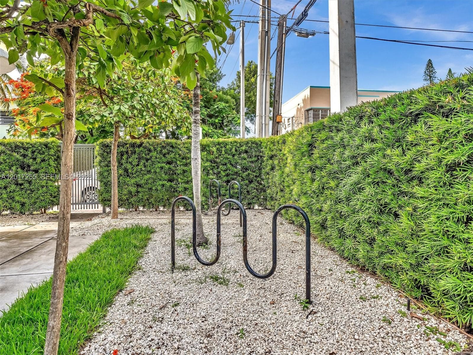 557 Michigan Ave # 114, Miami Beach FL 33139 — 22