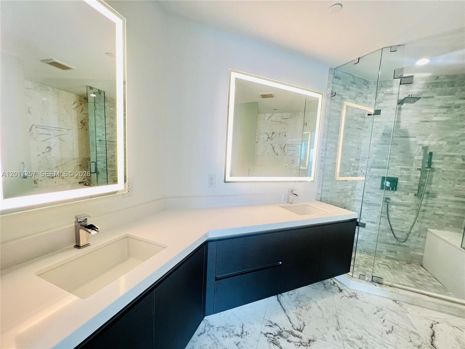 851 NE 1st Av # 2808, Miami FL 33132 — 6