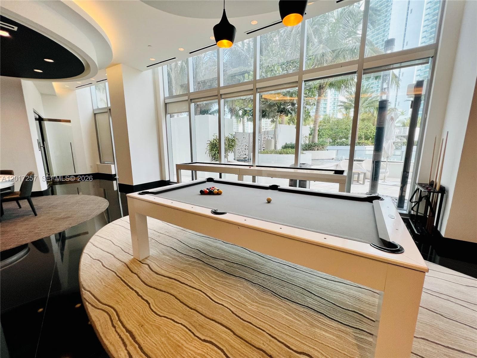 851 NE 1st Av # 2808, Miami FL 33132 — 41