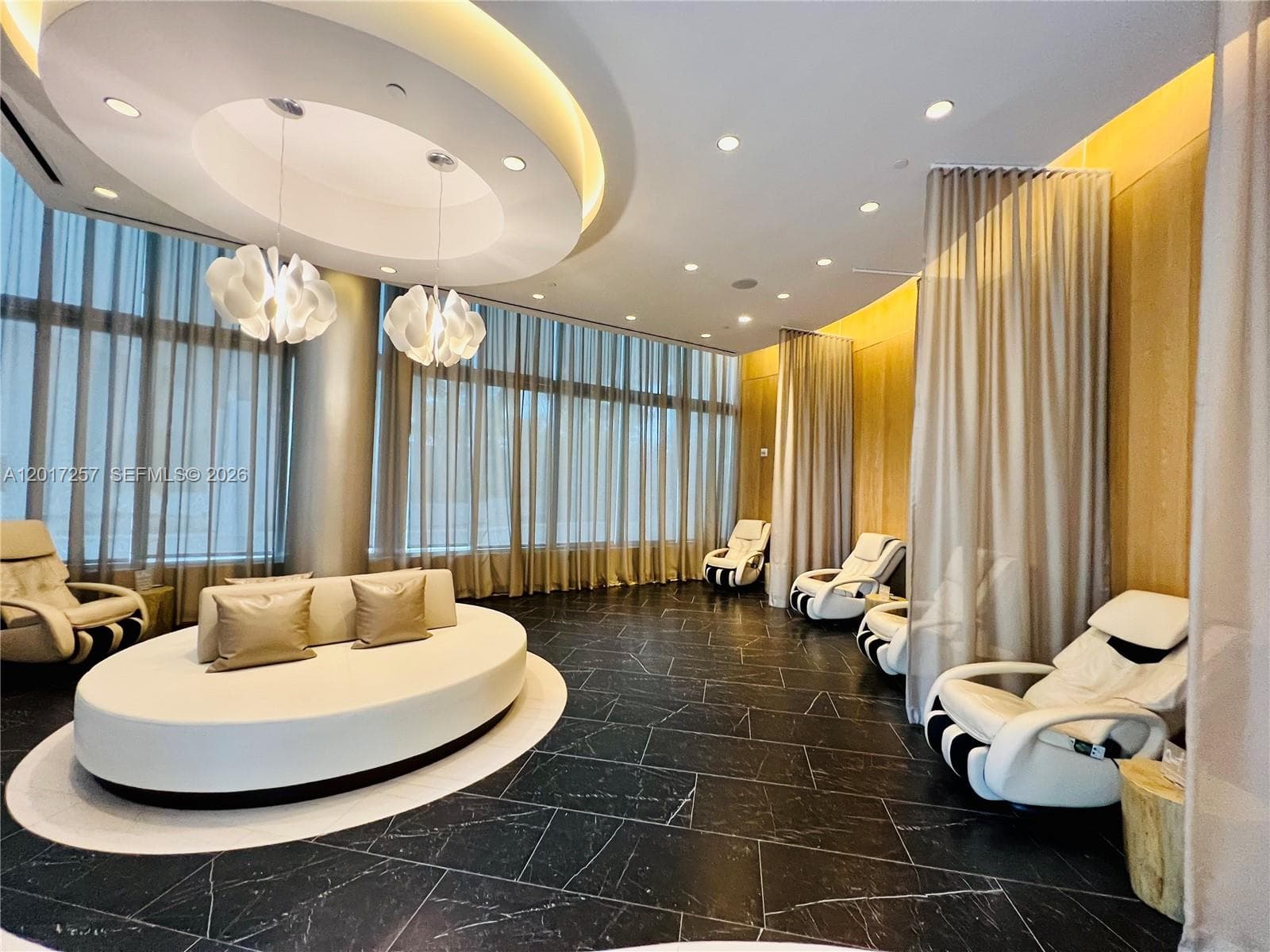 851 NE 1st Av # 2808, Miami FL 33132 — 48