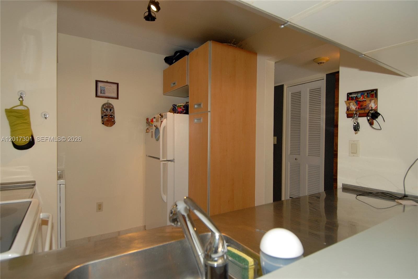 600 NE 36 ST # 1212, Miami FL 33137 — 9