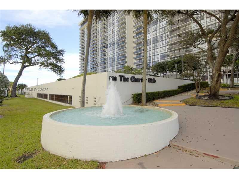 600 NE 36 ST # 1212, Miami FL 33137 — 24