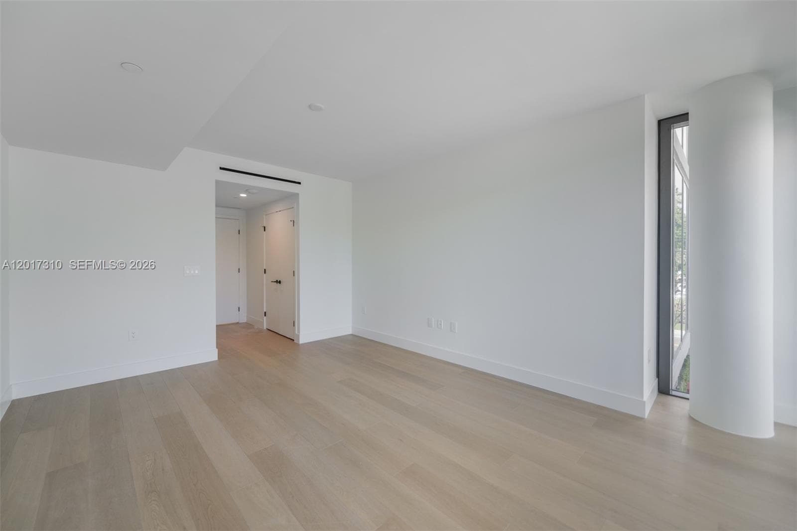 1177 Kane Concourse # 204, Bay Harbor Islands FL 33154 — 12
