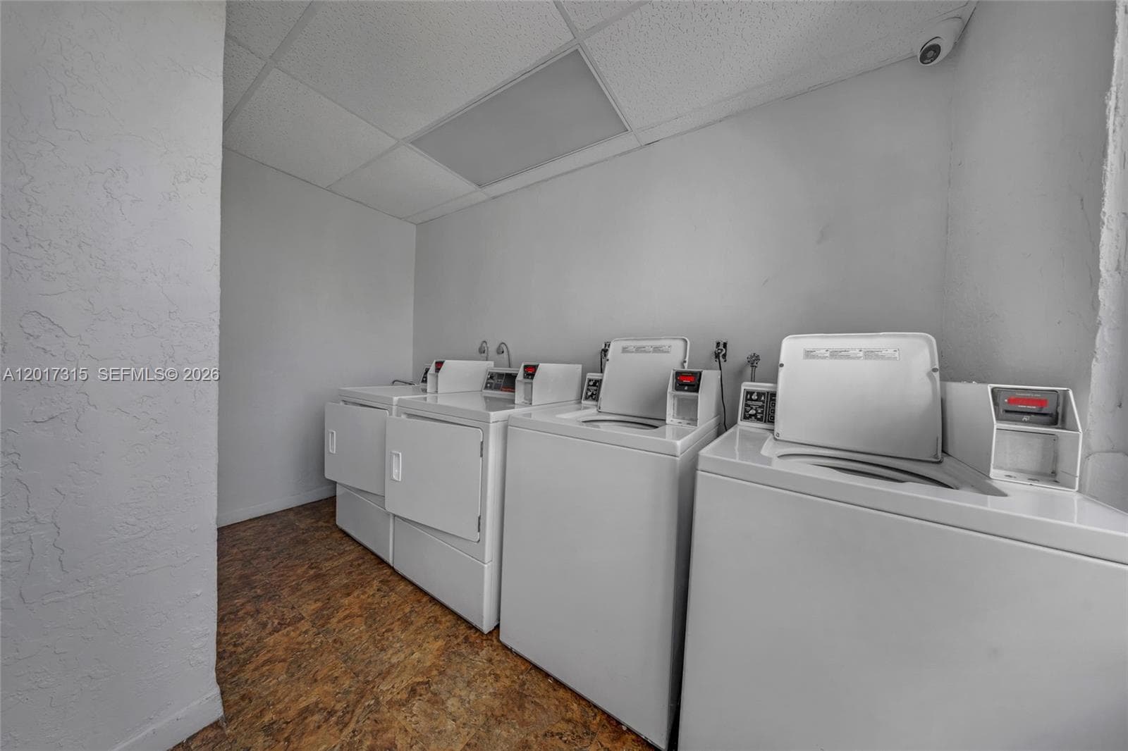 250 180th Dr # 352, Sunny Isles Beach FL 33160 — 17