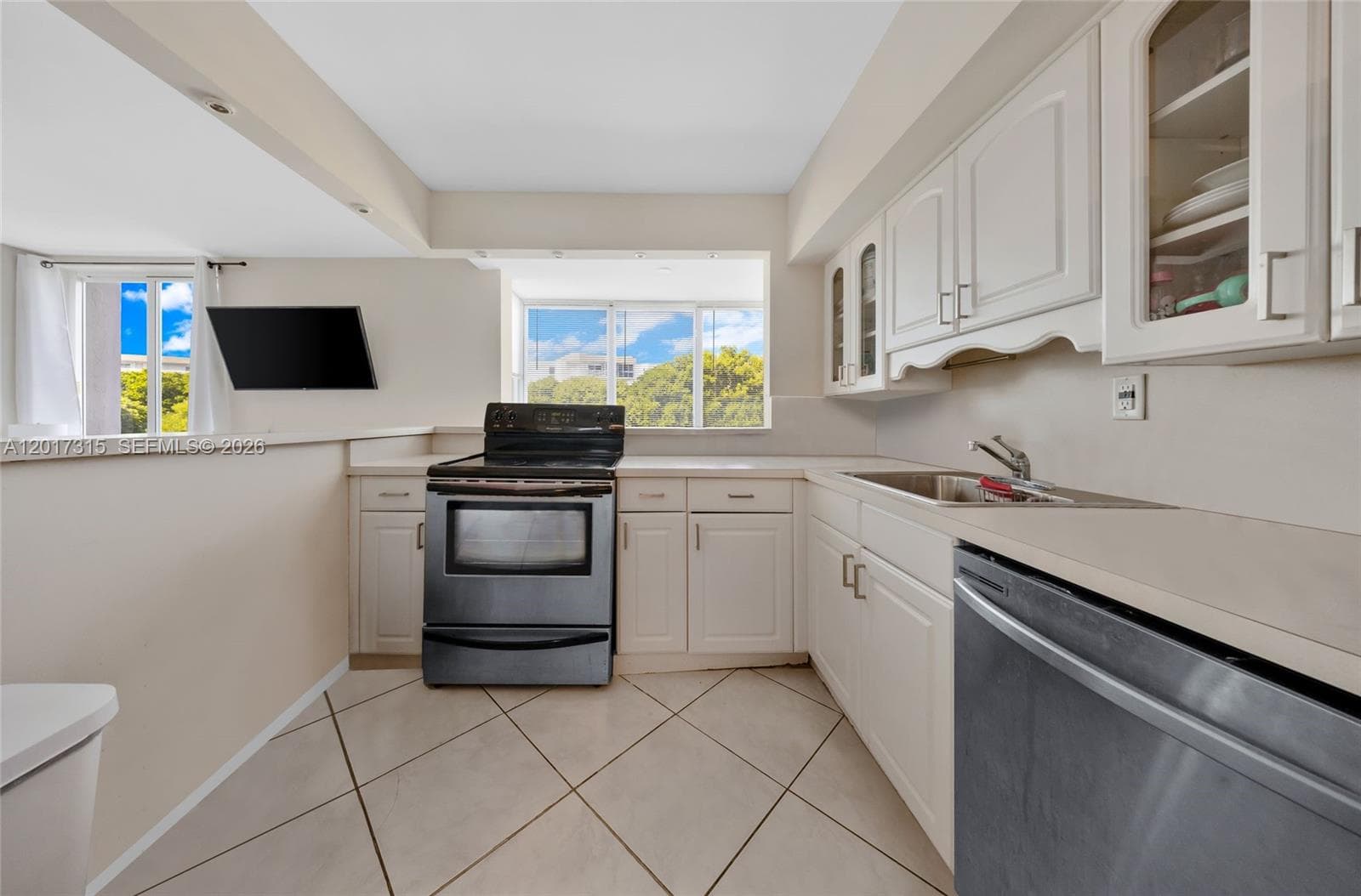 250 180th Dr # 352, Sunny Isles Beach FL 33160 — 8