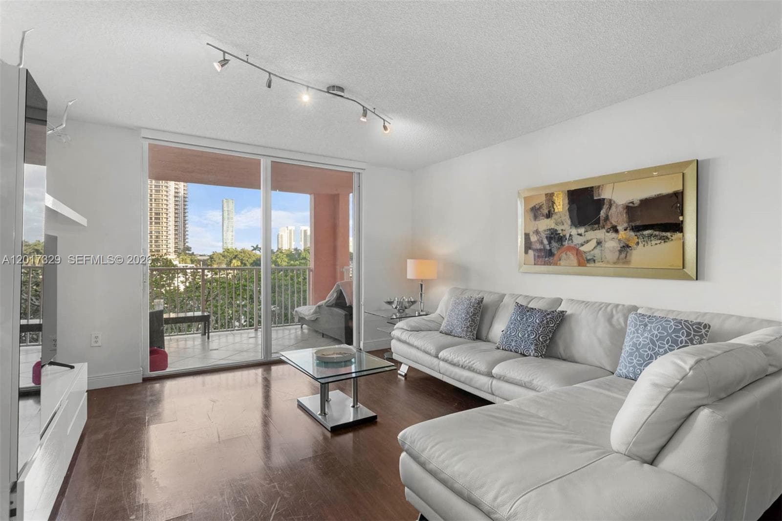 19655 E Country Club Dr # 6304, Aventura FL 33180 — 1