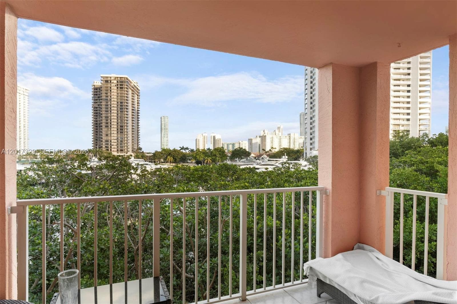 19655 E Country Club Dr # 6304, Aventura FL 33180 — 4