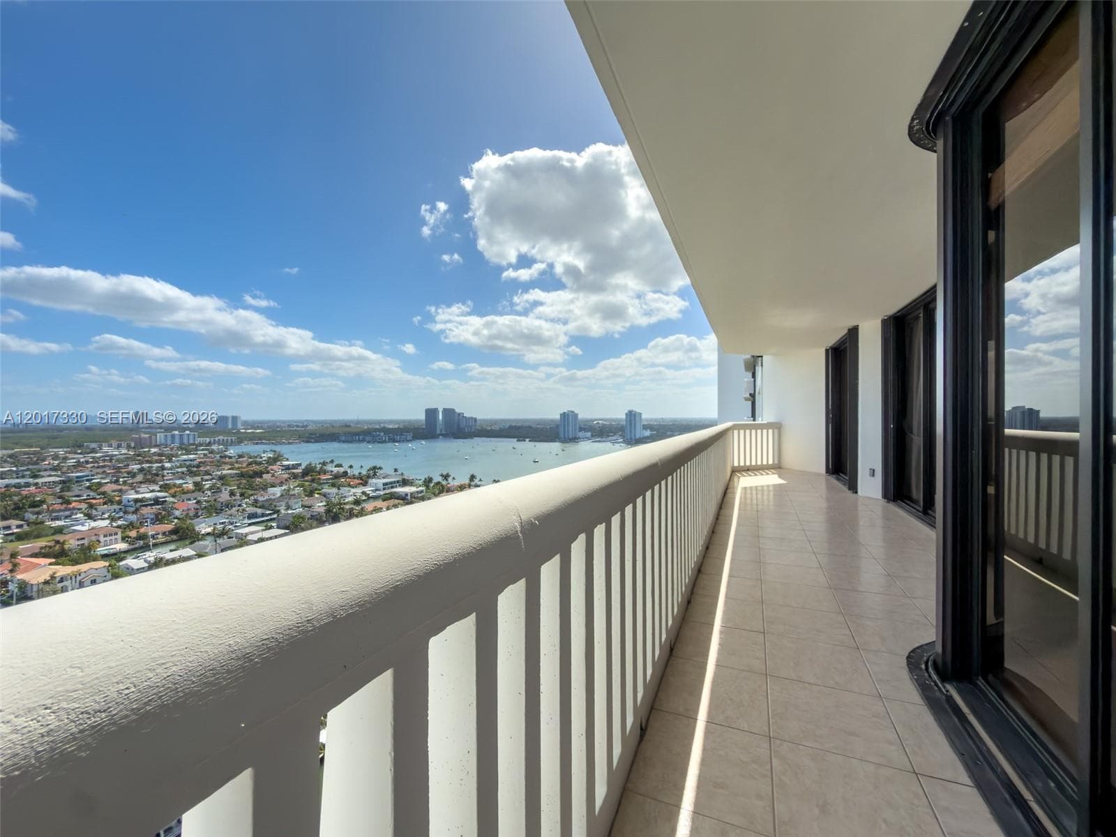2000 Island Blvd # 2503, Aventura FL 33160 — 43