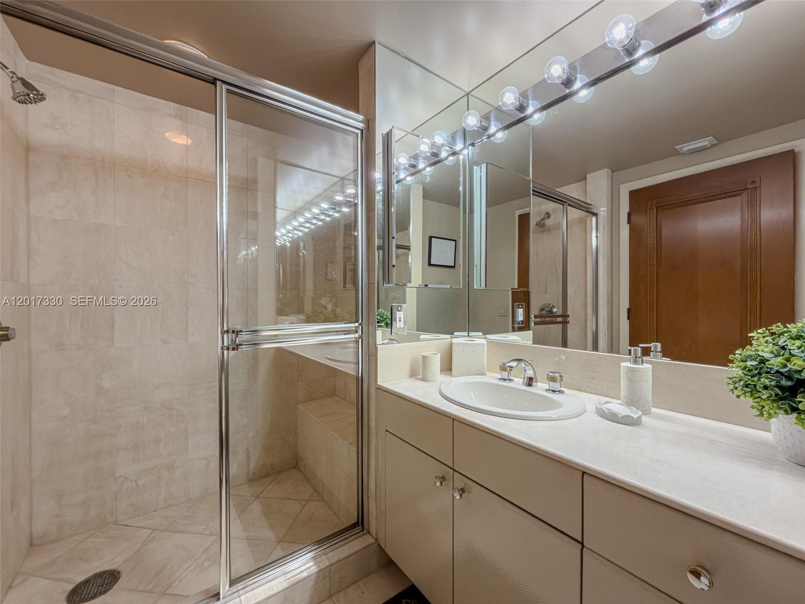 2000 Island Blvd # 2503, Aventura FL 33160 — 20