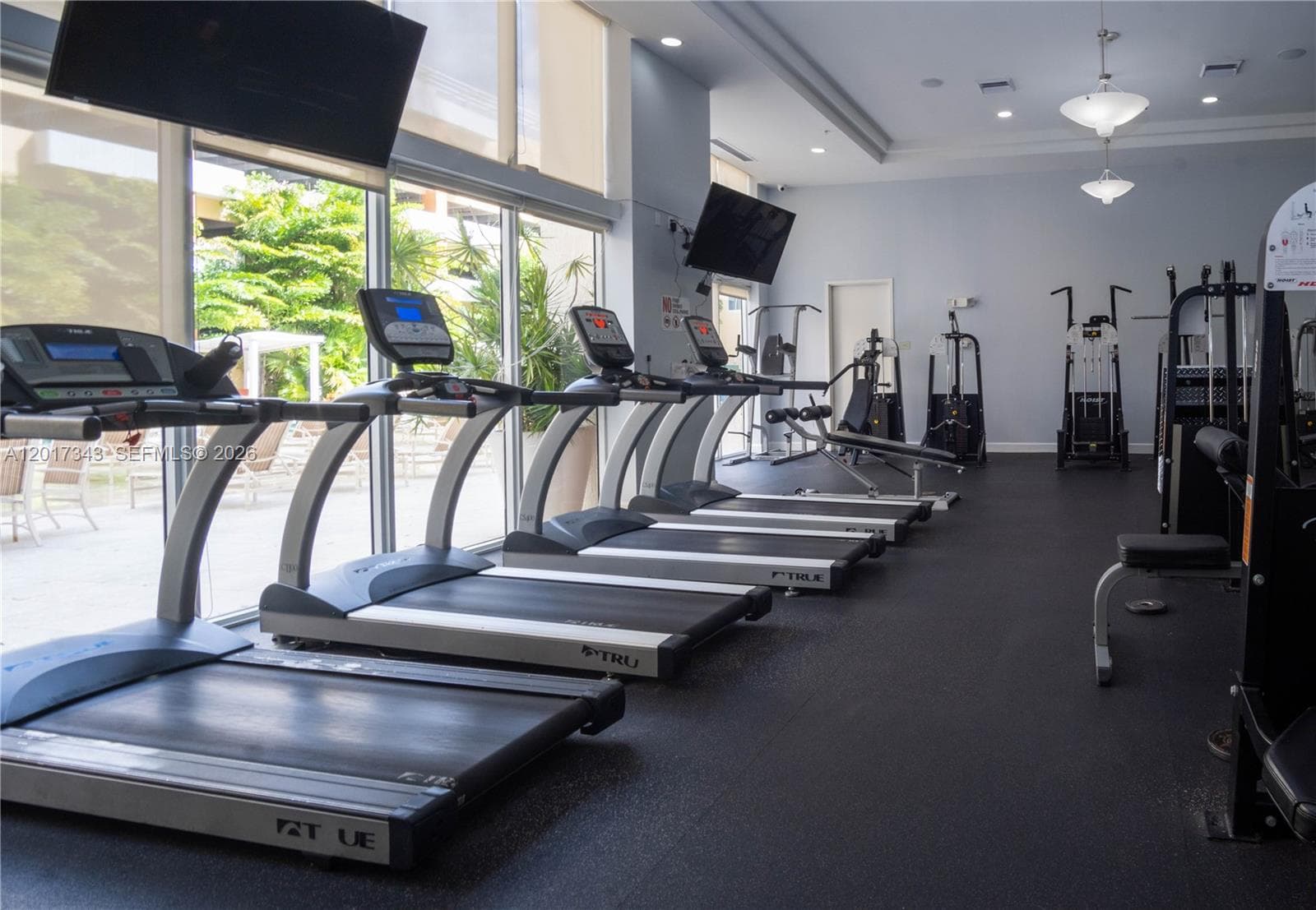 18800 NE 29th Ave # 614, Aventura FL 33180 — 69