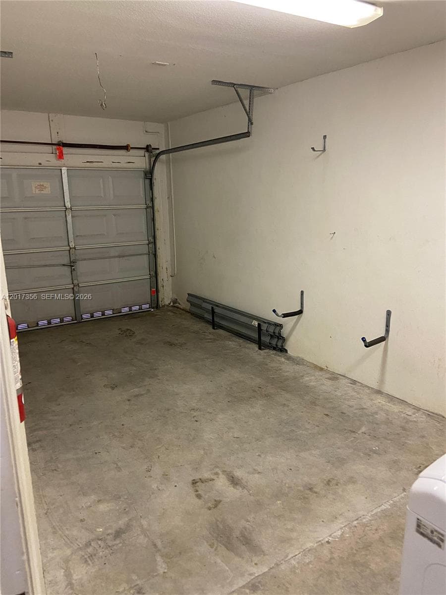 3244 NE 11th Dr, Homestead FL 33033 — 20