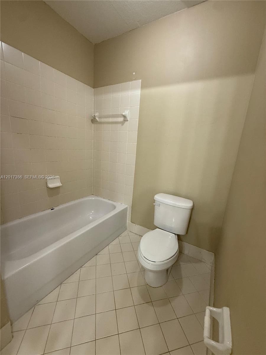 3244 NE 11th Dr, Homestead FL 33033 — 11