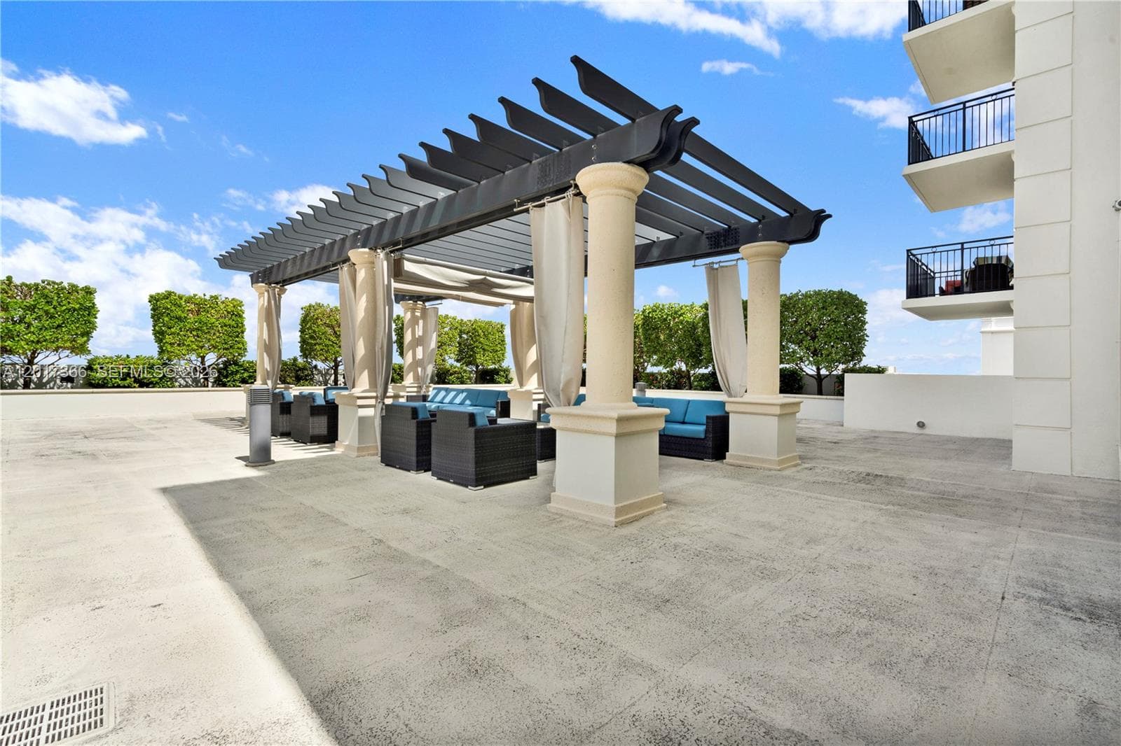 1300 Ponce De Leon Blvd # 703, Coral Gables FL 33134 — 9