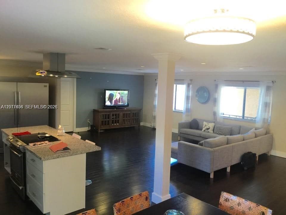 8401 SW 107th Ave # 316E, Miami FL 33173 — 3
