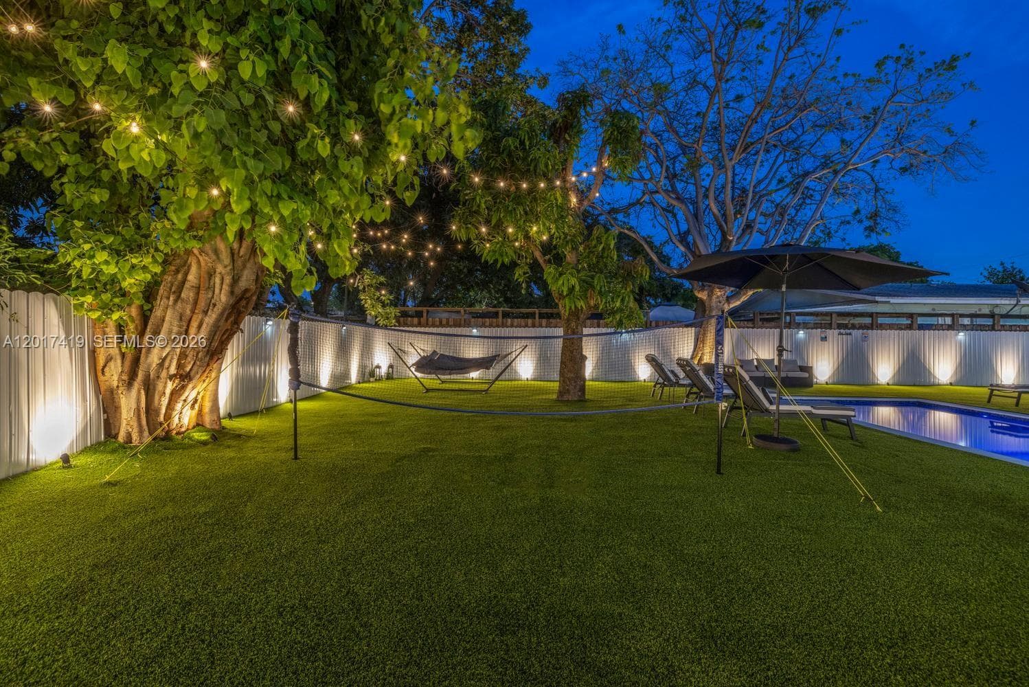 1451 NW 31st St, Miami FL 33142 — 51