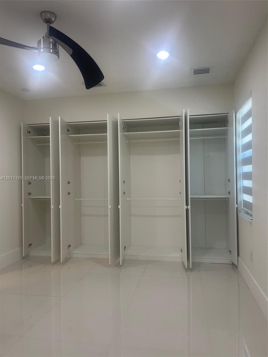 8775 SW 164th St # 1, Palmetto Bay FL 33157 — 18