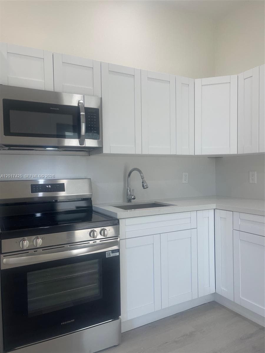 8775 SW 164th St # 1, Palmetto Bay FL 33157 — 8