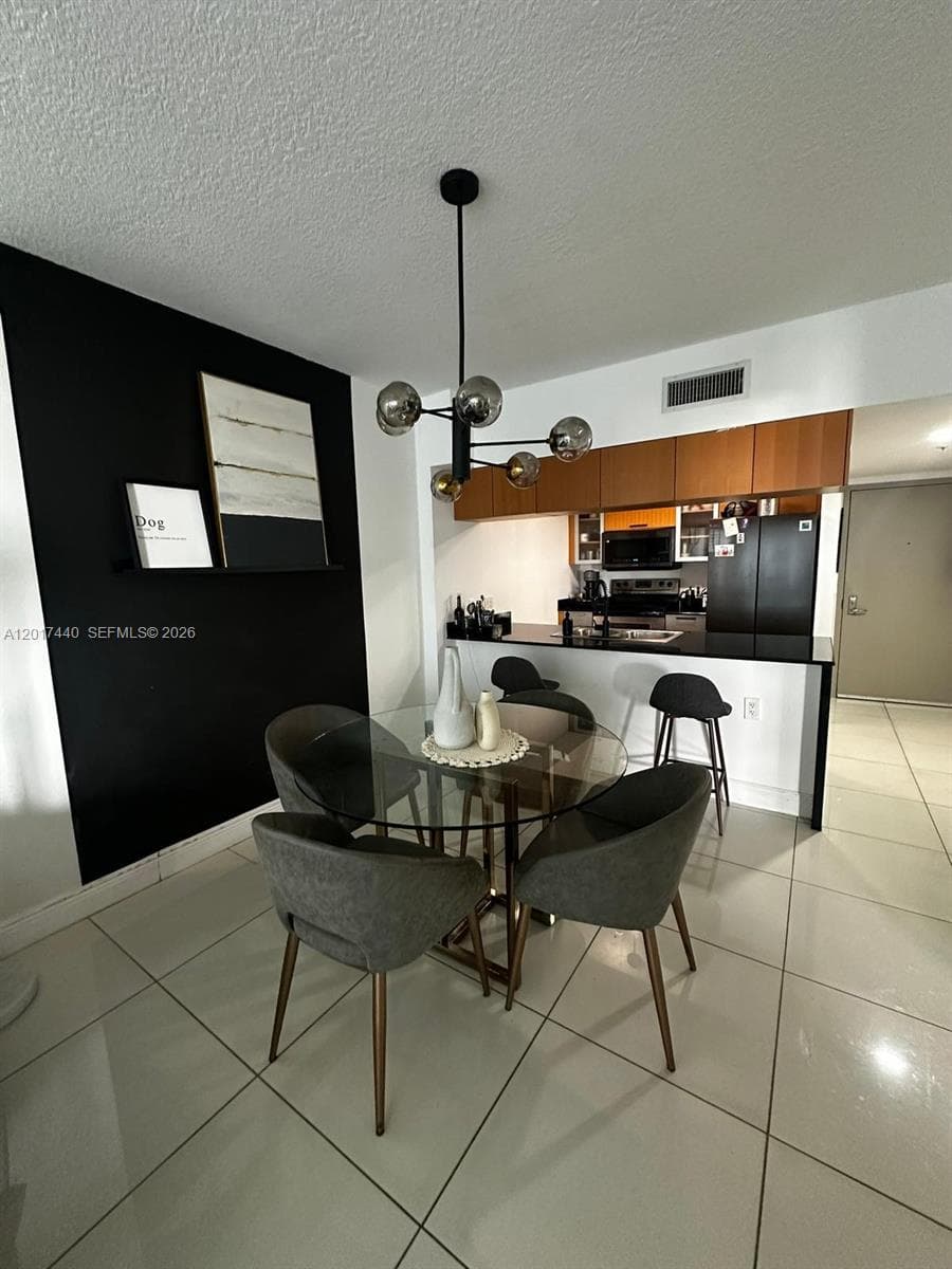 1750 N Bayshore Dr # 1609, Miami FL 33132 — 10