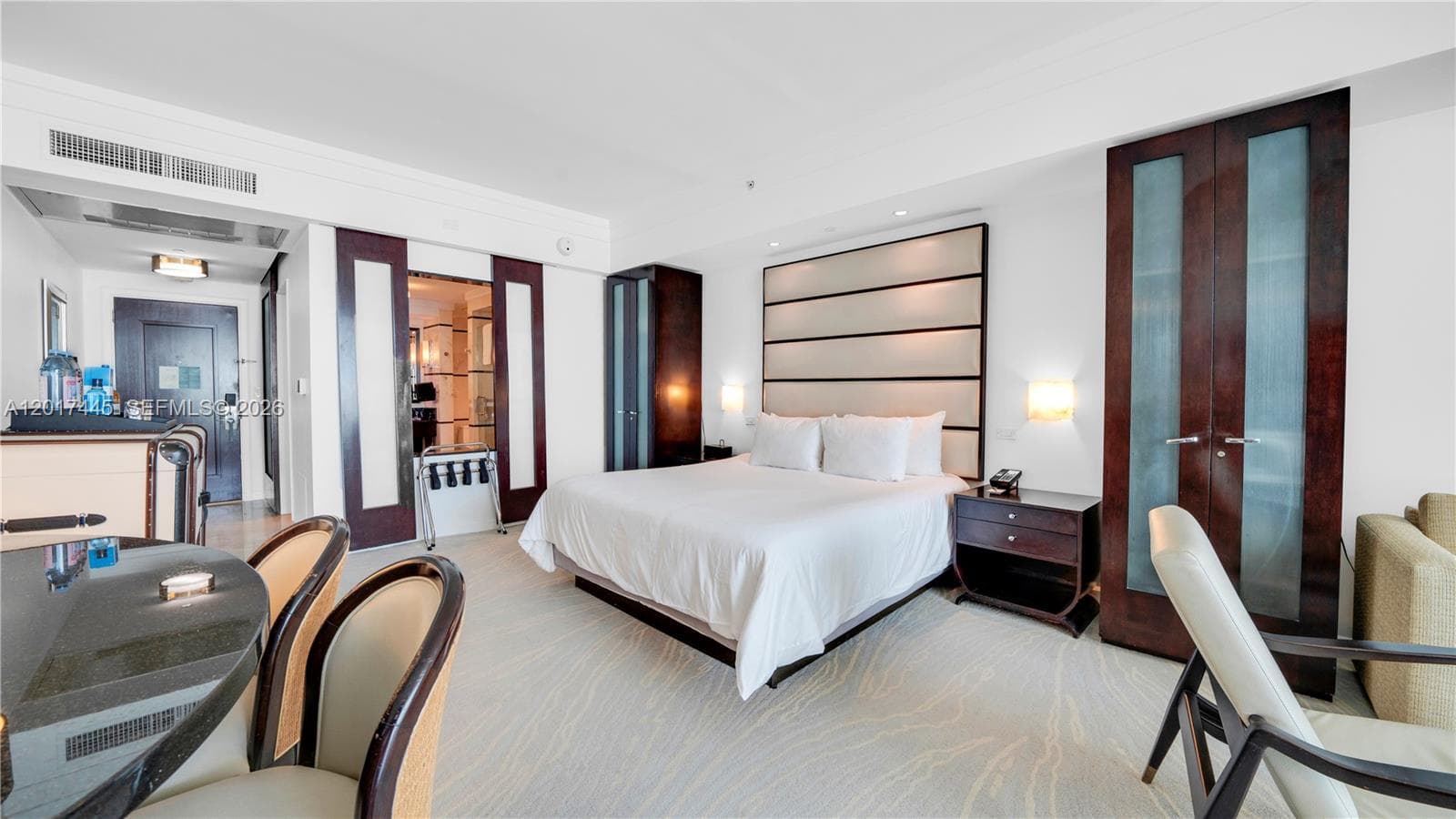 4391 Collins Ave # 1903, Miami Beach FL 33140 — 5