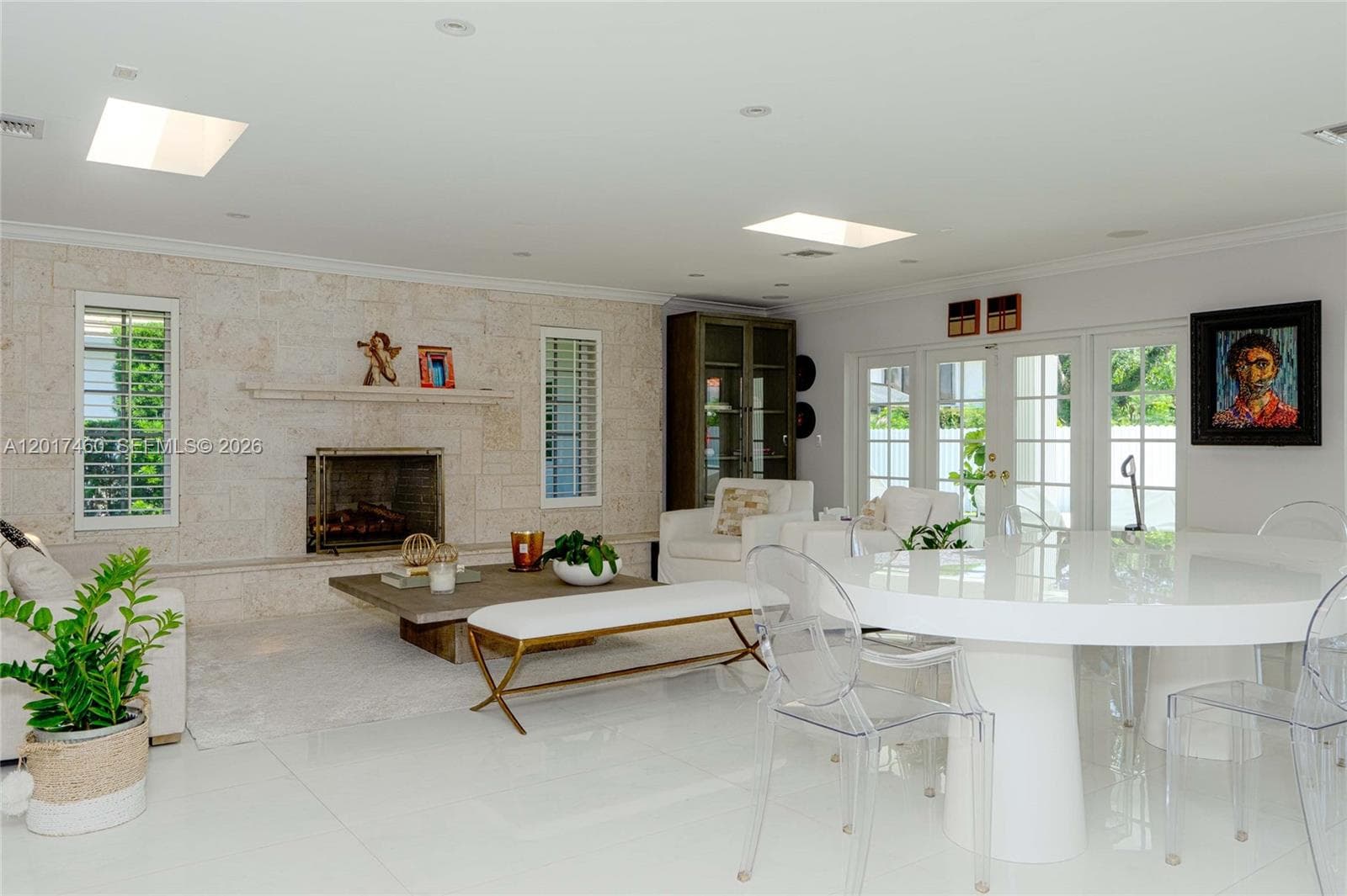 15761 Turnberry Dr, Miami Lakes FL 33014 — 15
