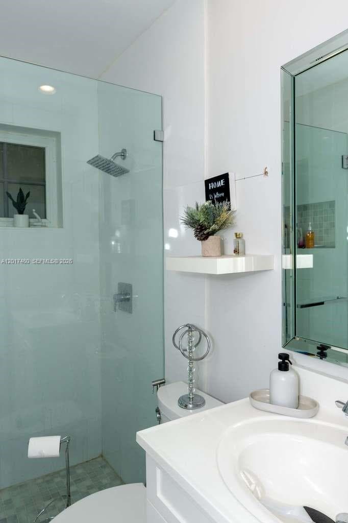 15761 Turnberry Dr, Miami Lakes FL 33014 — 31